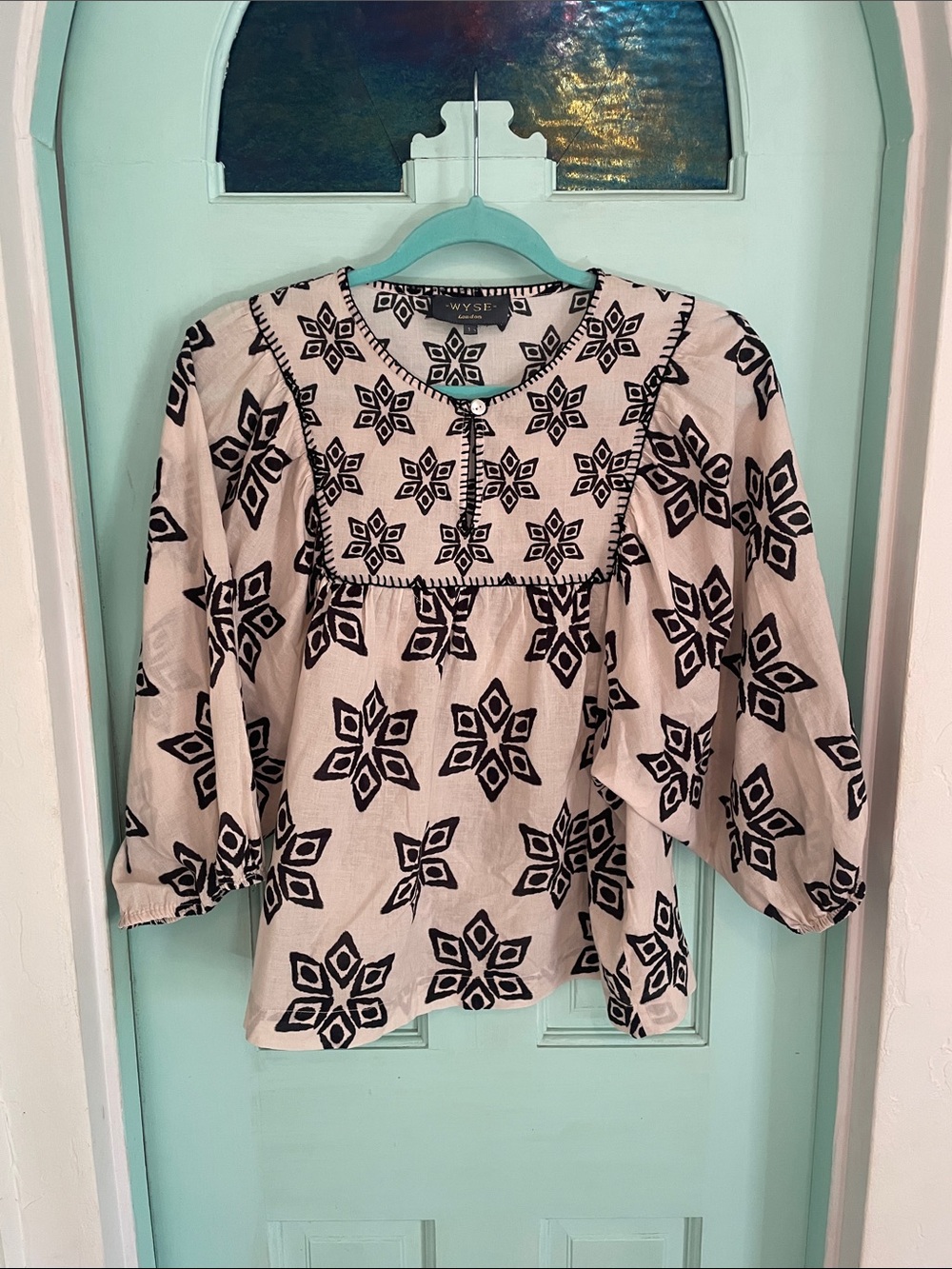 WYSE London Floral Embroidered Peasant Top